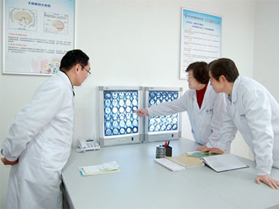 治疗癫痫的医院在哪 哪家医院能治好癫痫病